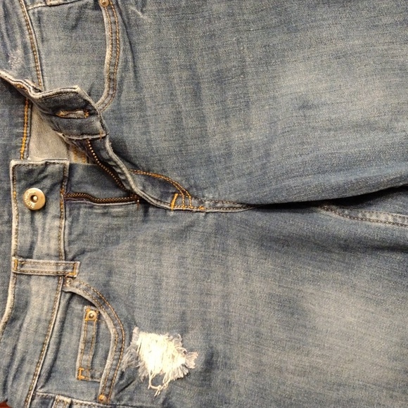 Divided distressed skinny stretch denim jeans, Size 4, Medium wash - Picture 3 of 5